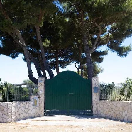Selas Holiday home Leporano